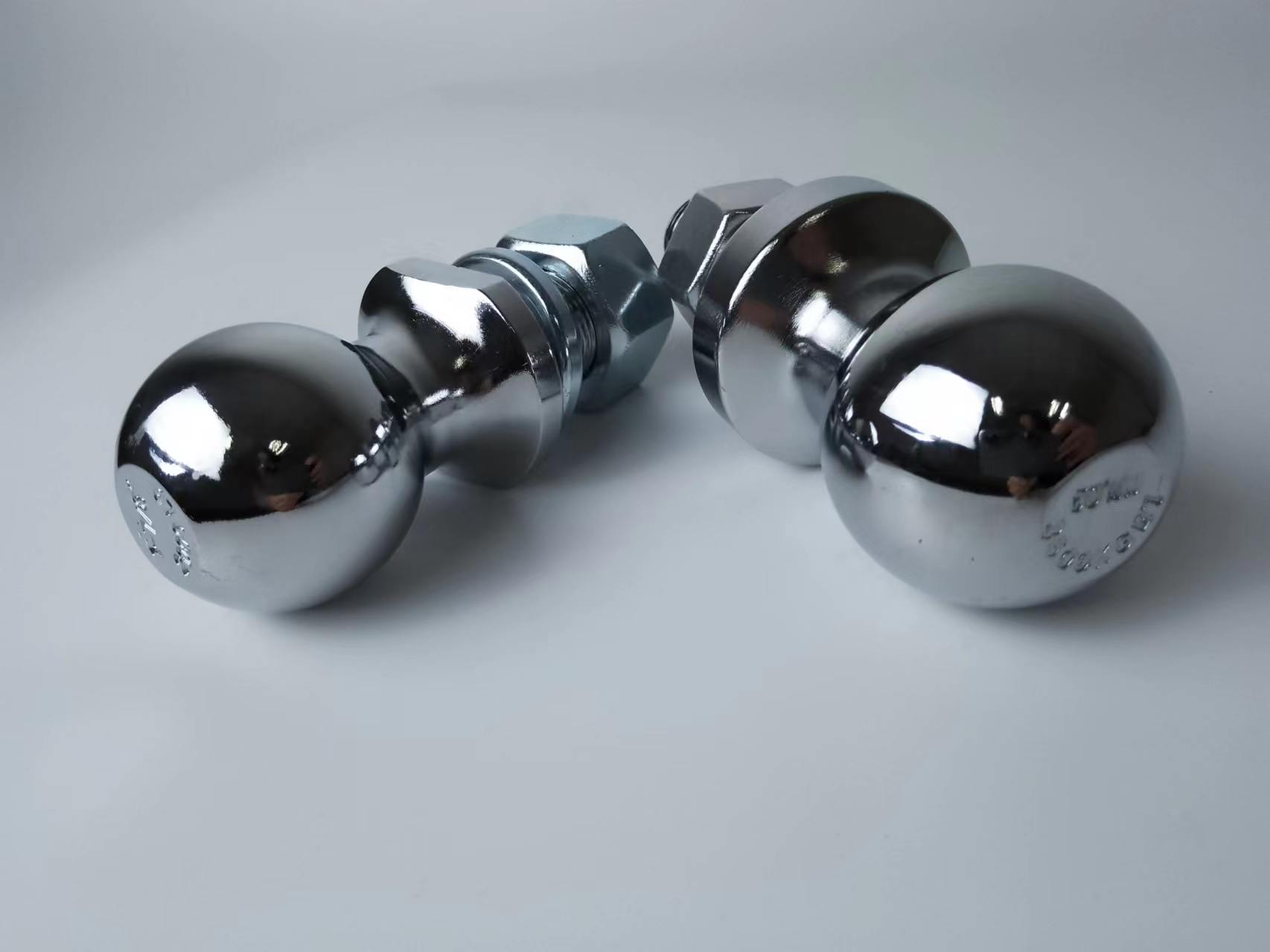 Крюк буксир