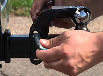 Pintle Hook Tow Ball Mounts