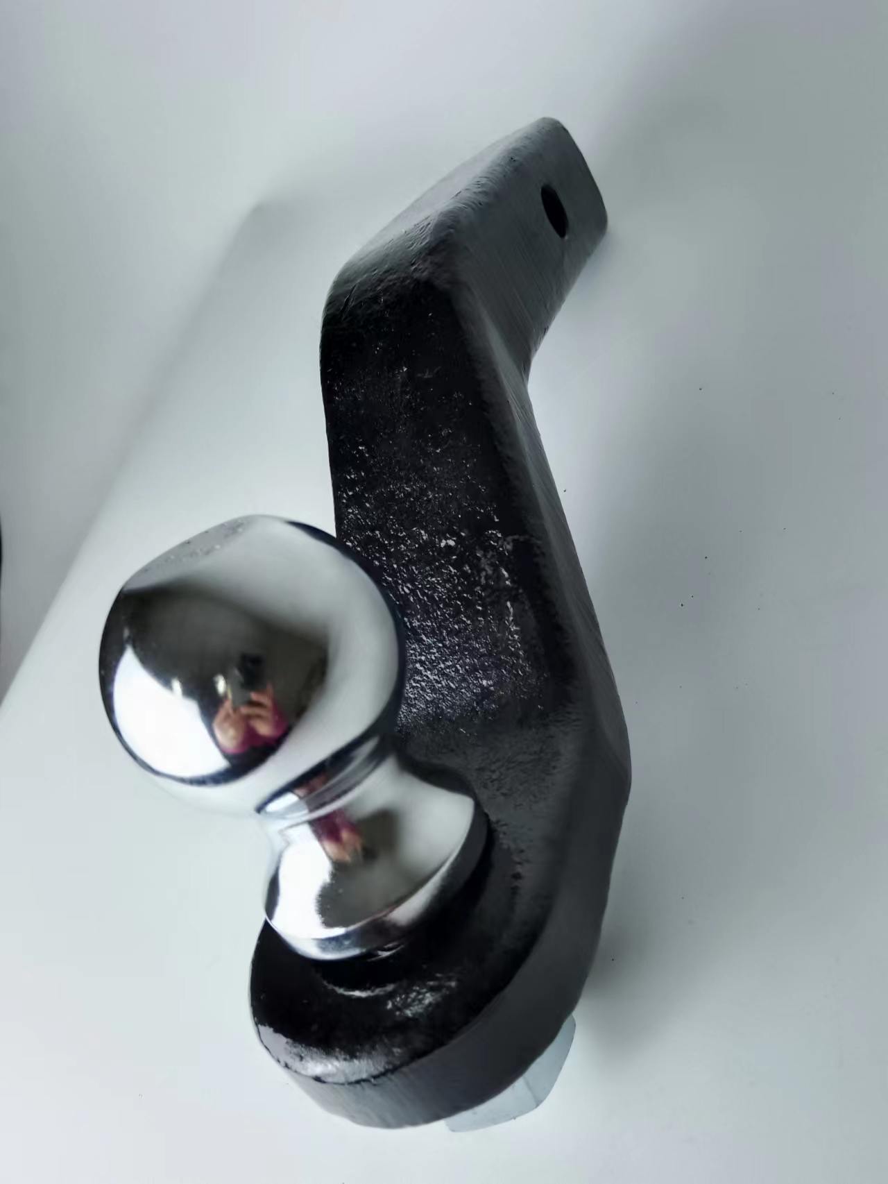 Soporte de bola de remolque forjado