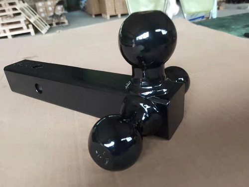 Attelage multi-tri-boules Multi Tri Ball Hitch